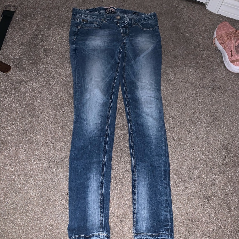 Skinny jeans